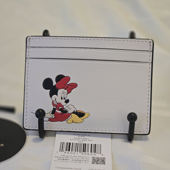 Minnie Mouse White Card Holder - Picture 1 of 9
